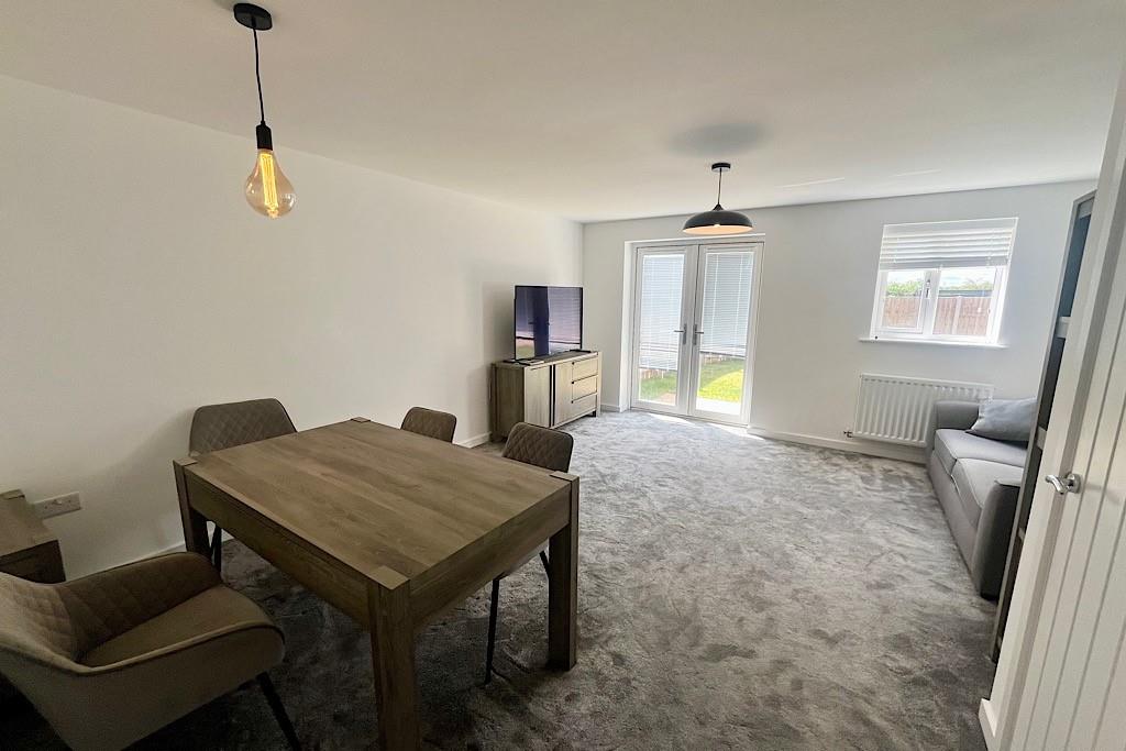 25 Tipton Close, Shrewsbury, SY2 6GP To Let